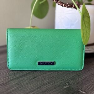 Nautica Money Manager RFIP Wallet